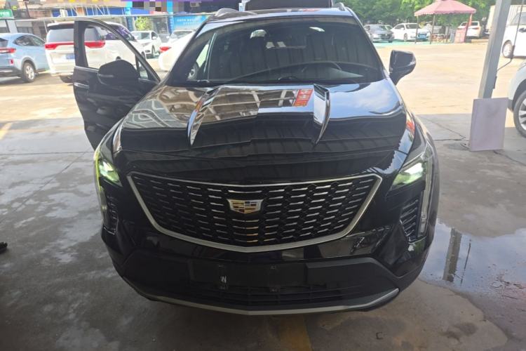 Used Cadillac XT4 2020 28T Two-Wheel-Drive Leading Version Front