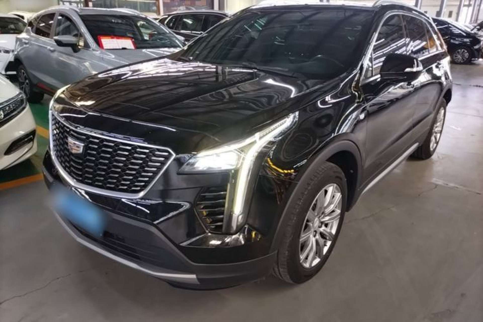 Used Cadillac XT4 2020 28T Two-Wheel-Drive Leading Version Front Left 45 Deg