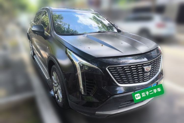 Used Cadillac XT4 2020 Revised Version 28T Two-Wheel Drive Leading Edition Front Right 45 Deg