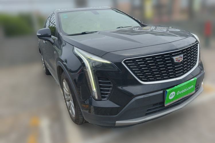 Used Cadillac XT4 2020 Revised Version 28T Two-Wheel Drive Leading Edition Front Right 45 Deg