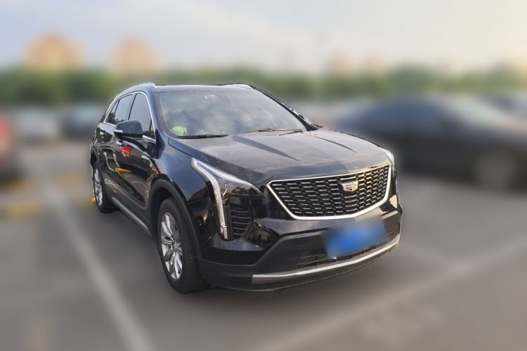 Used Cadillac XT4 2020 Revised Version 28T Two-Wheel Drive Leading Edition Front Right 45 Deg