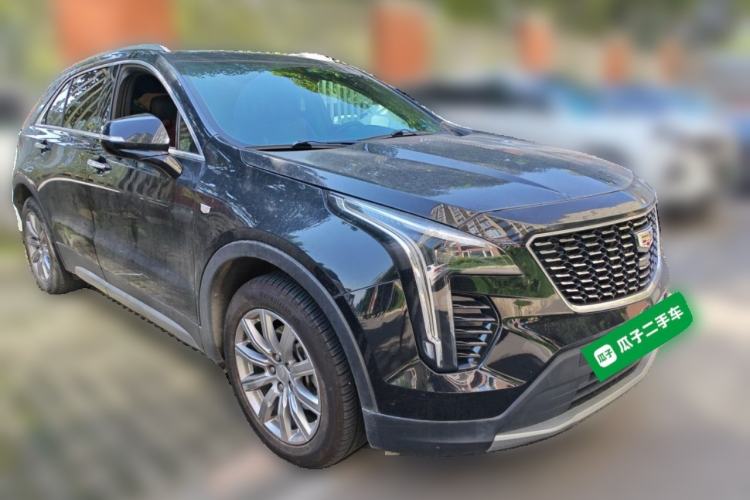 Used Cadillac XT4 2020 Revised Version 28T Two-Wheel Drive Leading Edition Front Right 45 Deg