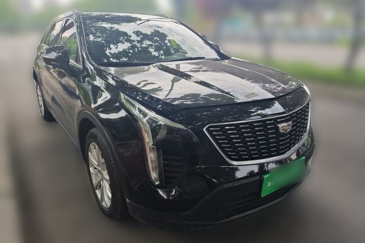 Used Cadillac XT4 2020 28T Two-Wheel Drive Tech Version Front Right 45 Deg