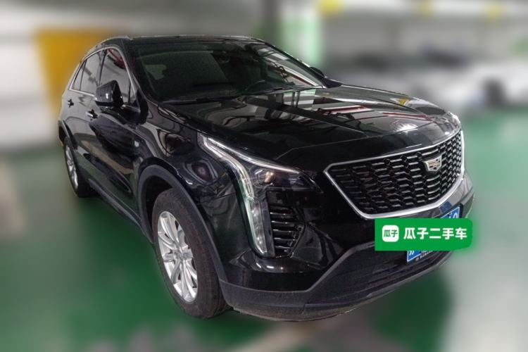 Used Cadillac XT4 2020 28T Two-Wheel Drive Tech Version Front Right 45 Deg