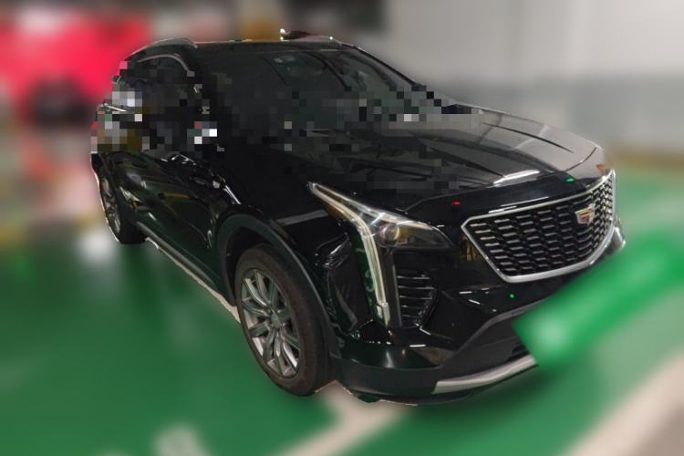Used Cadillac XT4 2020 28T Two-Wheel Drive Luxury Sport Edition Front Right 45 Deg