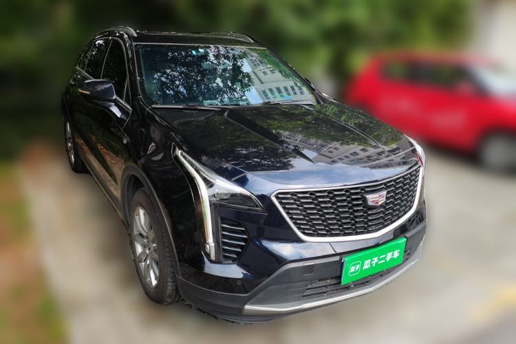 Used Cadillac XT4 2020 Revised Version 28T Two-Wheel Drive Luxury Edition Front Right 45 Deg