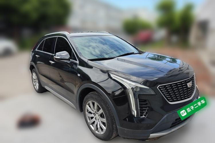 Used Cadillac XT4 2020 Revised Version 28T Two-Wheel Drive Leading Edition Front Right 45 Deg