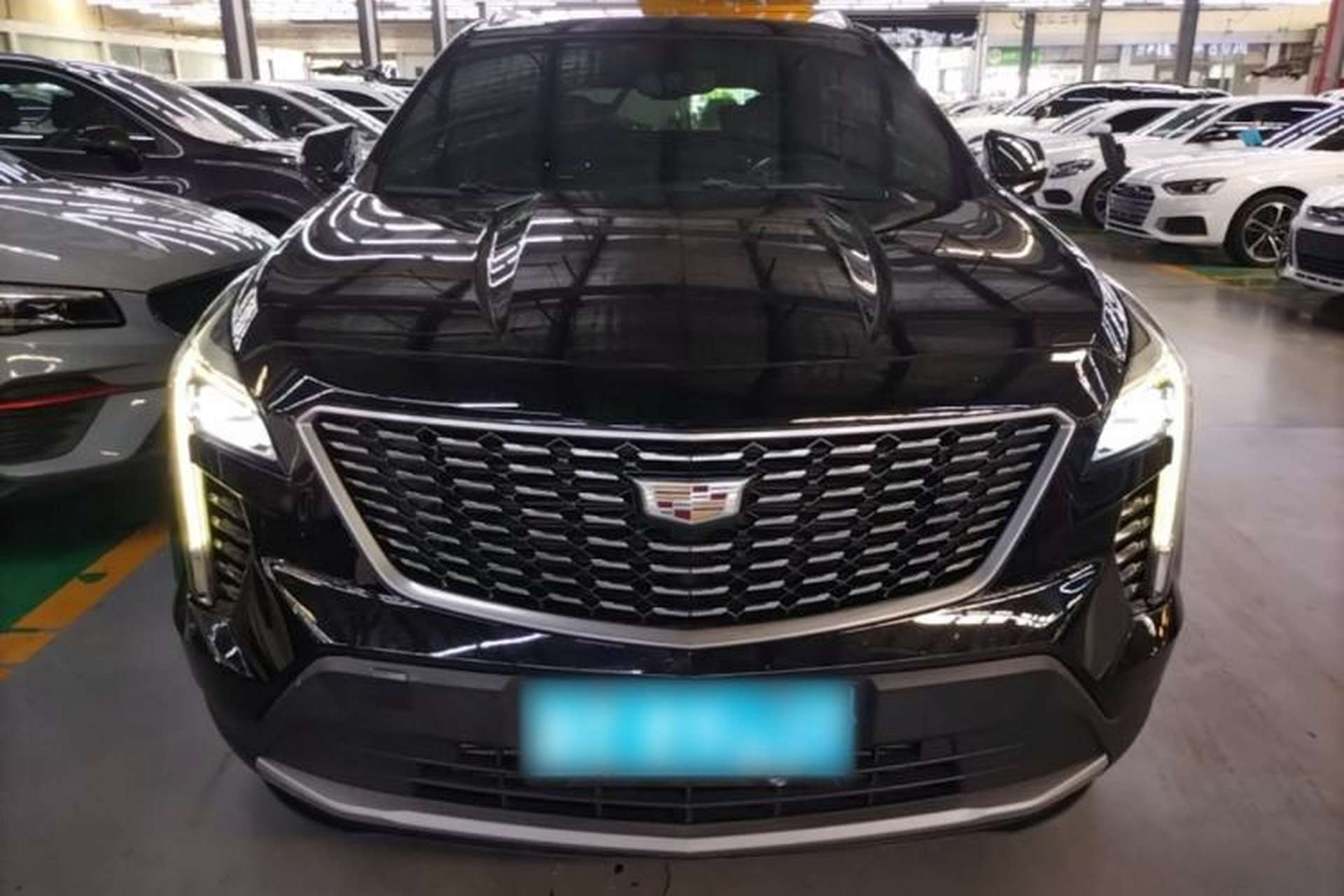 Used Cadillac XT4 2020 28T Two-Wheel-Drive Leading Version Front