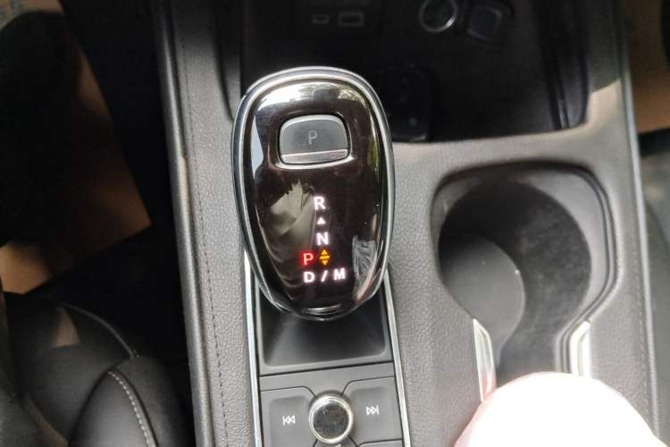 Used Cadillac XT4 2020 Revised Version 28T All-Wheel Drive Leading Edition Gear Lever