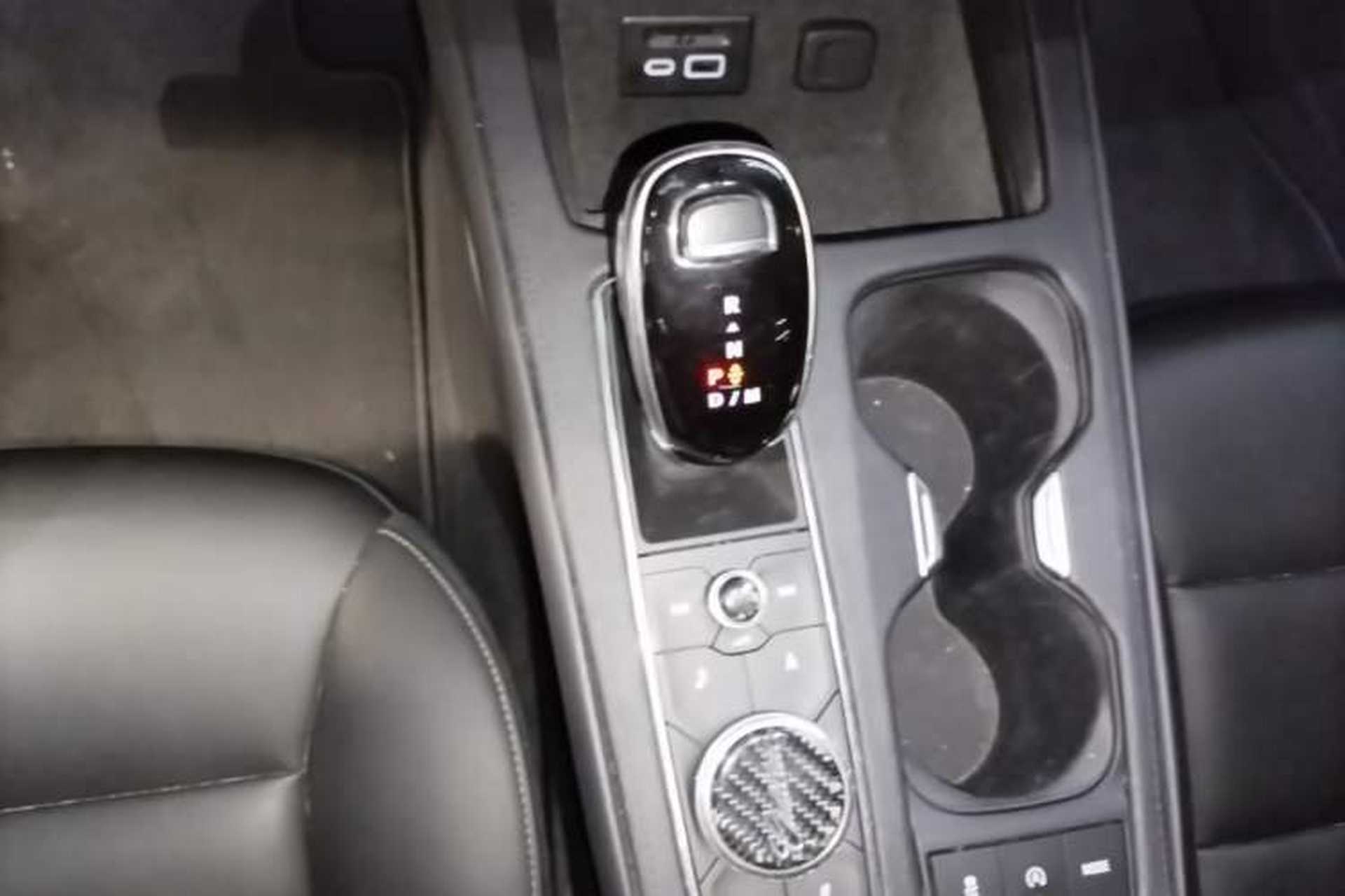 Used Cadillac XT4 2020 28T Two-Wheel-Drive Leading Version Gear Lever