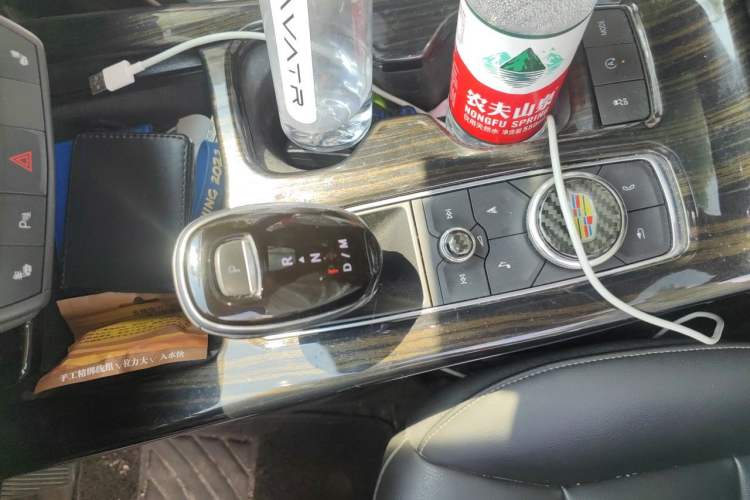 Used Cadillac XT4 2020 28T Two-Wheel-Drive Leading Version Gear Lever