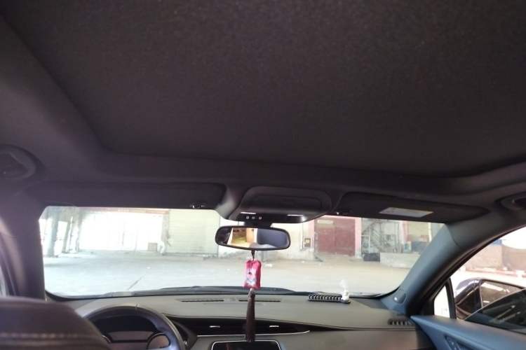 Used Cadillac XT4 2020 Revised Version 28T Two-Wheel Drive Luxury Edition Headliner