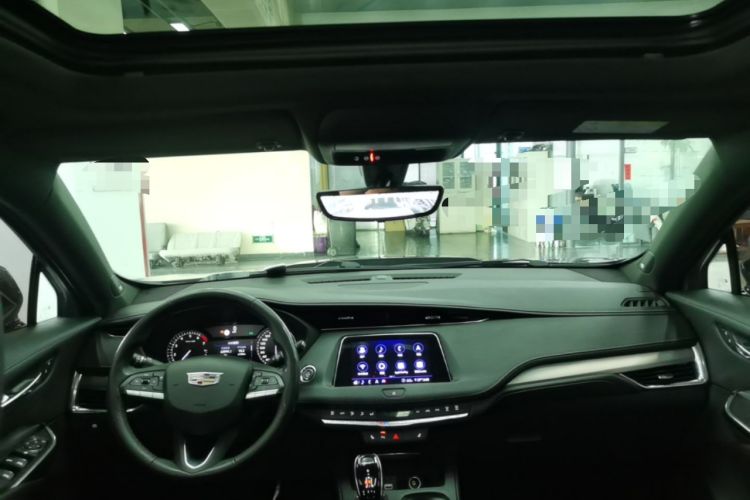 Used Cadillac XT4 2020 28T Two-Wheel-Drive Leading Version Headliner