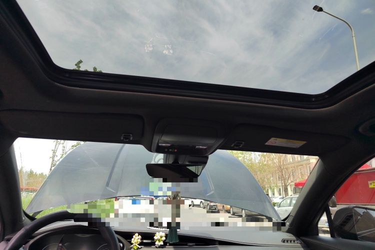 Used Cadillac XT4 2020 28T 4x4 Platinum Sport Edition Headliner