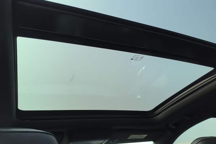 Used Cadillac XT4 2020 Revised Version 28T Two-Wheel Drive Leading Edition Headliner