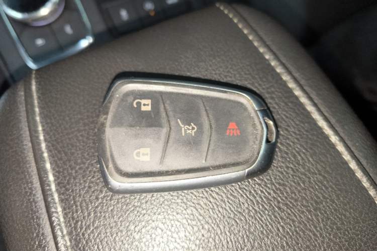 Used Cadillac XT4 2020 28T Two-Wheel-Drive Leading Version Interior 1