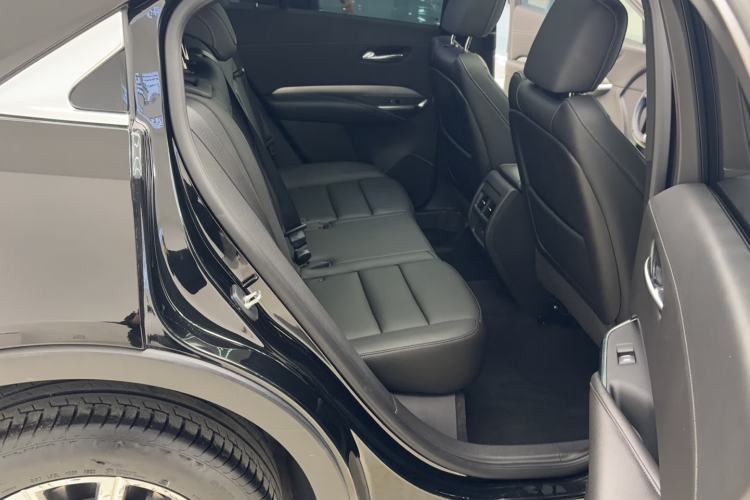 Used Cadillac XT4 2020 Revised Version 28T Two-Wheel Drive Luxury Edition Interior 10