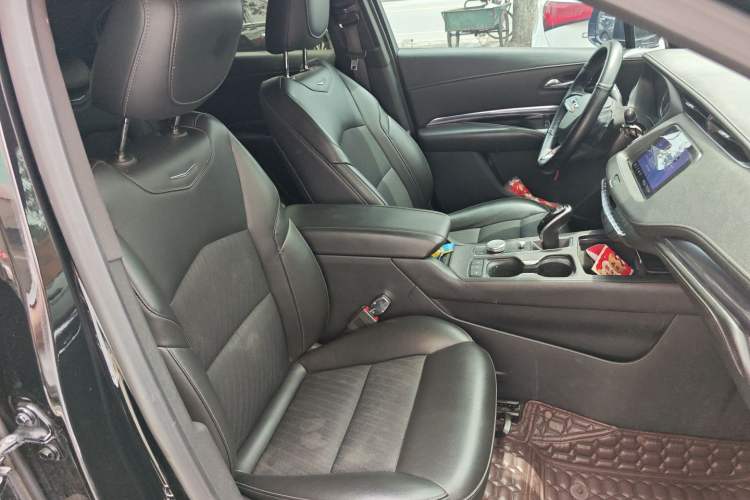 Used Cadillac XT4 2020 Revised Version 28T Two-Wheel Drive Tech Edition Interior 11