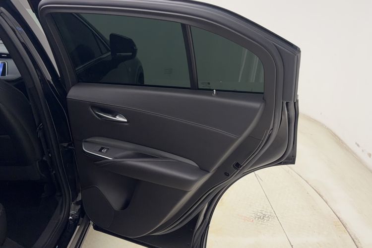 Used Cadillac XT4 2020 Revised Version 28T Two-Wheel Drive Luxury Edition Interior 11