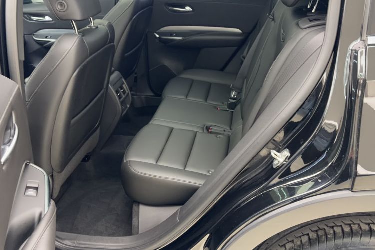 Used Cadillac XT4 2020 Revised Version 28T Two-Wheel Drive Luxury Edition Interior 3