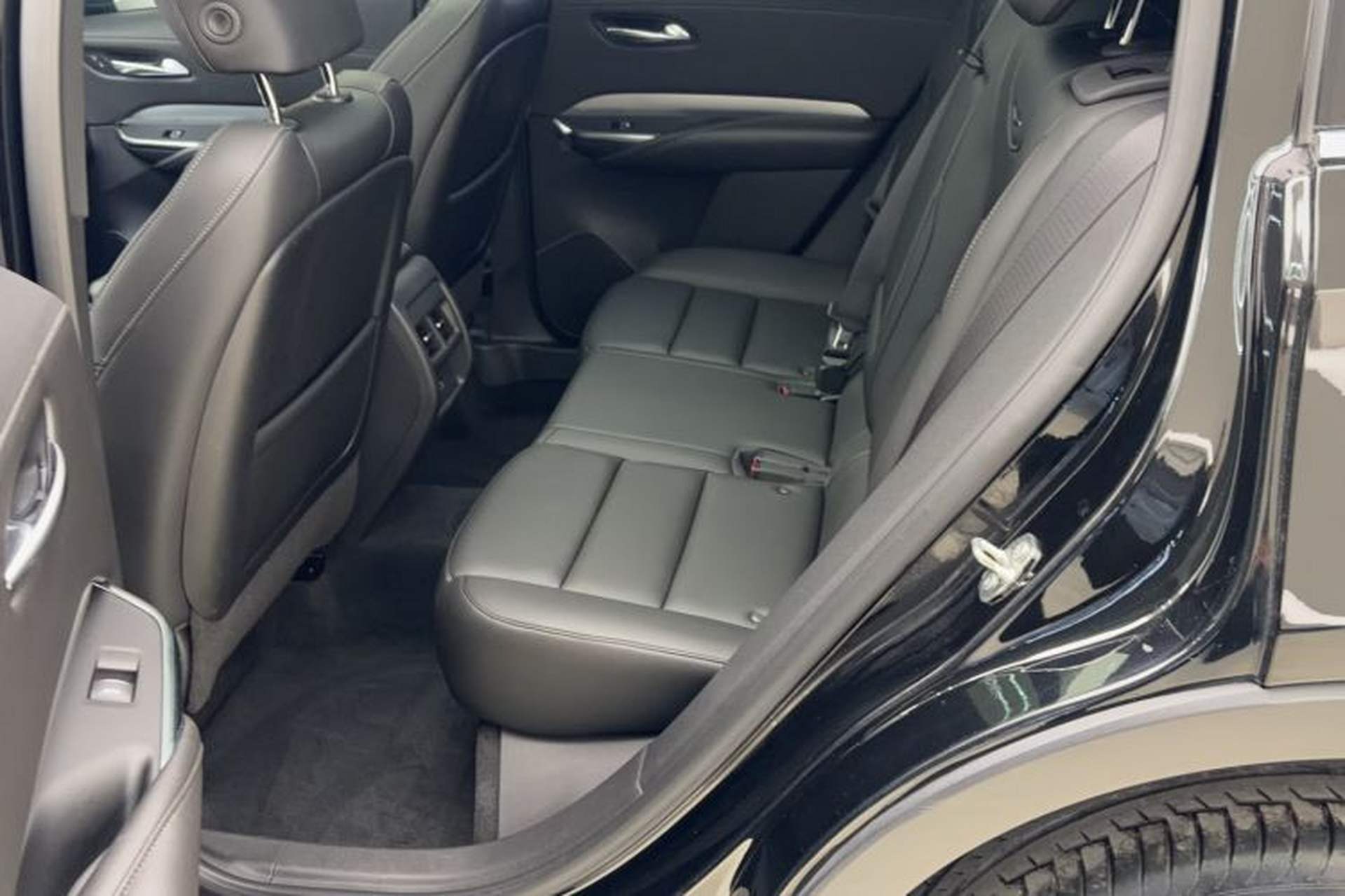Used Cadillac XT4 2020 Revised Version 28T Two-Wheel Drive Luxury Edition Interior 3