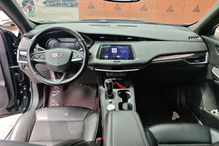Used Cadillac XT4 2020 Revised Version 28T Two-Wheel Drive Tech Edition Interior 8