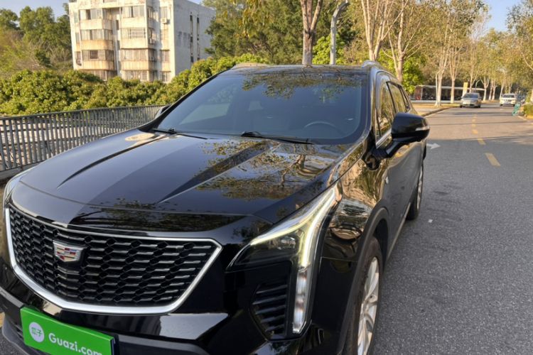 Used Cadillac XT4 2020 Revised Version 28T Two-Wheel Drive Tech Edition Left Front Headlight