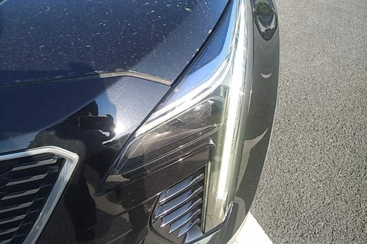Used Cadillac XT4 2020 28T Two-Wheel-Drive Leading Version Left Front Headlight