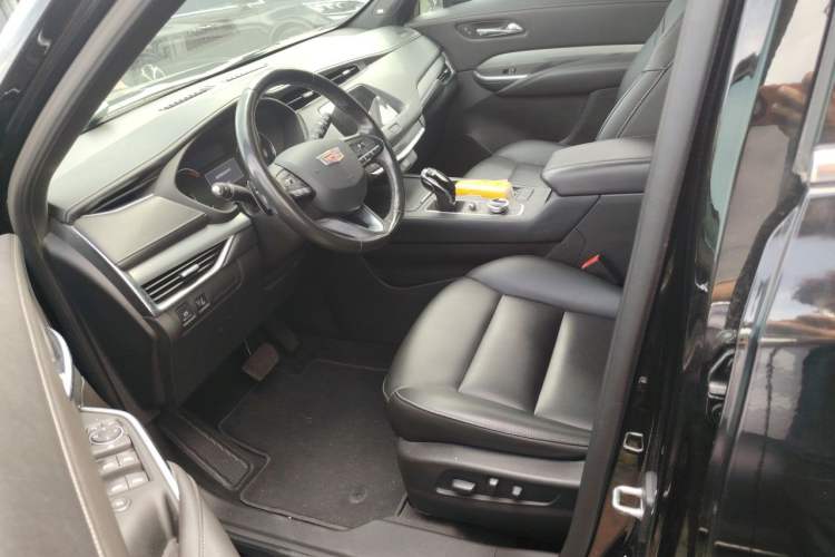 Used Cadillac XT4 2020 28T Two-Wheel-Drive Leading Version Left Front Seat