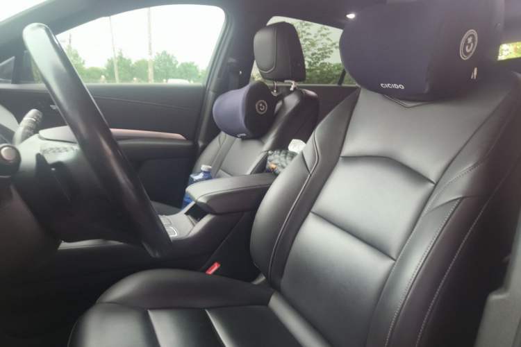 Used Cadillac XT4 2020 28T Two-Wheel-Drive Leading Version Left Front Seat