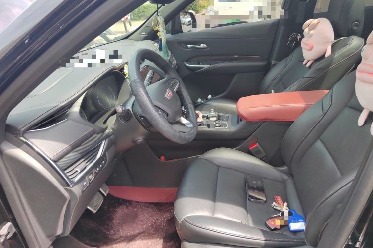 Used Cadillac XT4 2020 28T 4x4 Platinum Sport Edition Left Front Seat