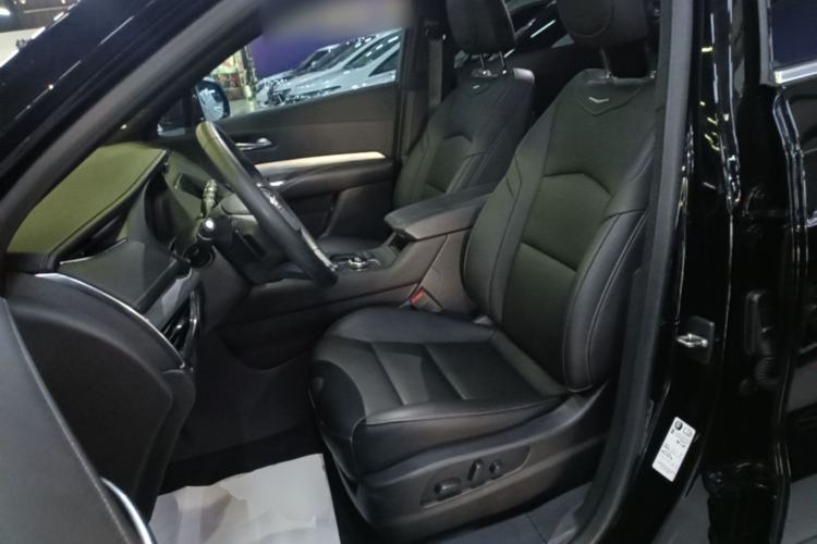 Used Cadillac XT4 2020 Revised Version 28T Two-Wheel Drive Leading Edition Left Front Seat