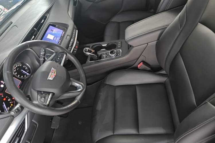 Used Cadillac XT4 2020 Revised Version 28T Two-Wheel Drive Leading Edition Left Front Seat
