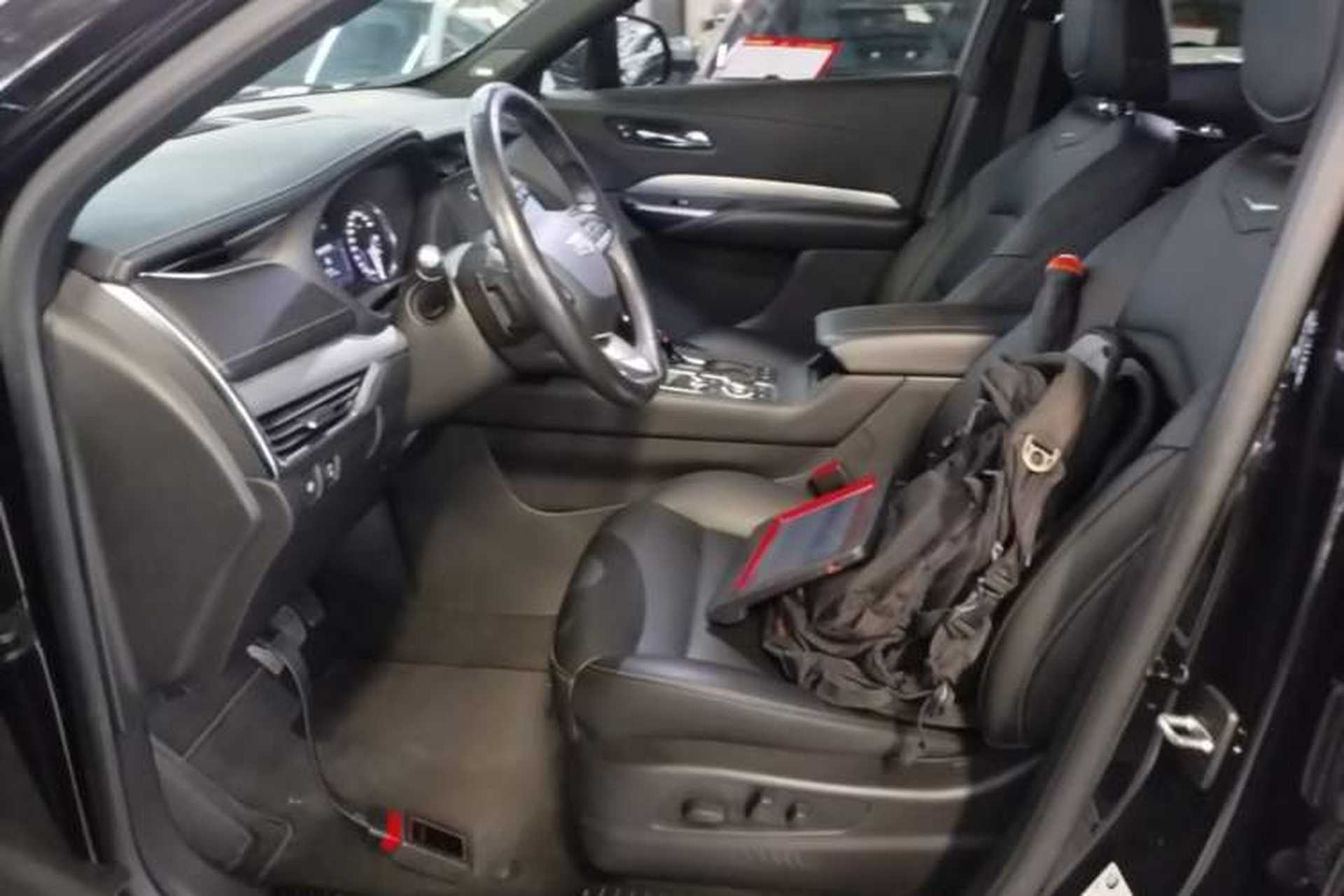 Used Cadillac XT4 2020 28T Two-Wheel-Drive Leading Version Left Front Seat