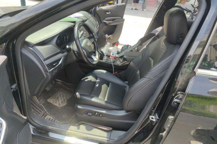 Used Cadillac XT4 2020 28T Two-Wheel-Drive Leading Version Left Front Seat