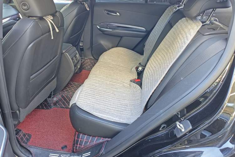 Used Cadillac XT4 2020 Revised Version 28T Two-Wheel Drive Tech Edition Left Rear Seat