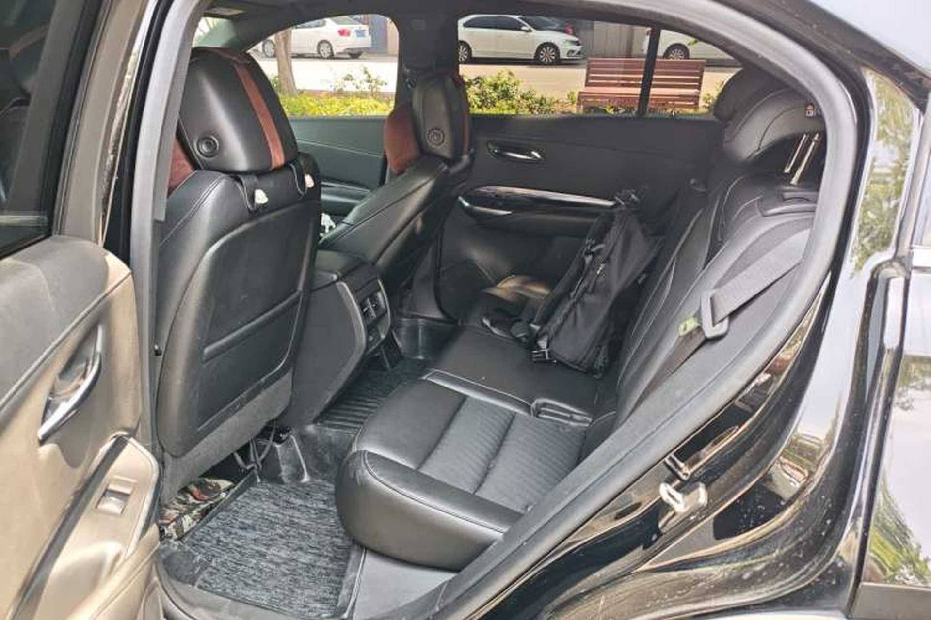 Used Cadillac XT4 2020 Revised Version 28T Two-Wheel Drive Tech Edition Left Rear Seat