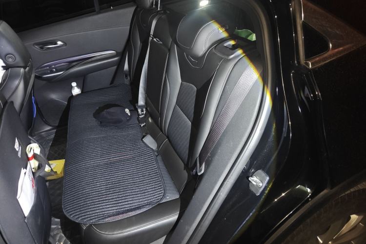Used Cadillac XT4 2020 Revised Version 28T Two-Wheel Drive Tech Edition Left Rear Seat