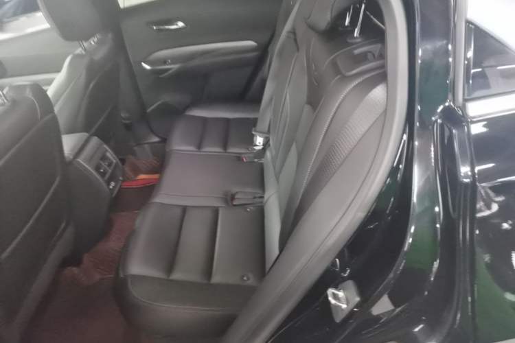Used Cadillac XT4 2020 Revised Version 28T Two-Wheel Drive Luxury Edition Left Rear Seat
