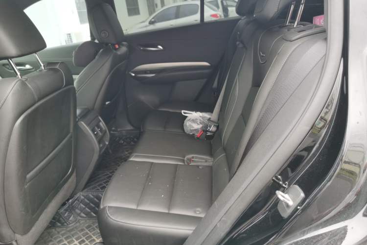 Used Cadillac XT4 2020 28T Two-Wheel-Drive Leading Version Left Rear Seat
