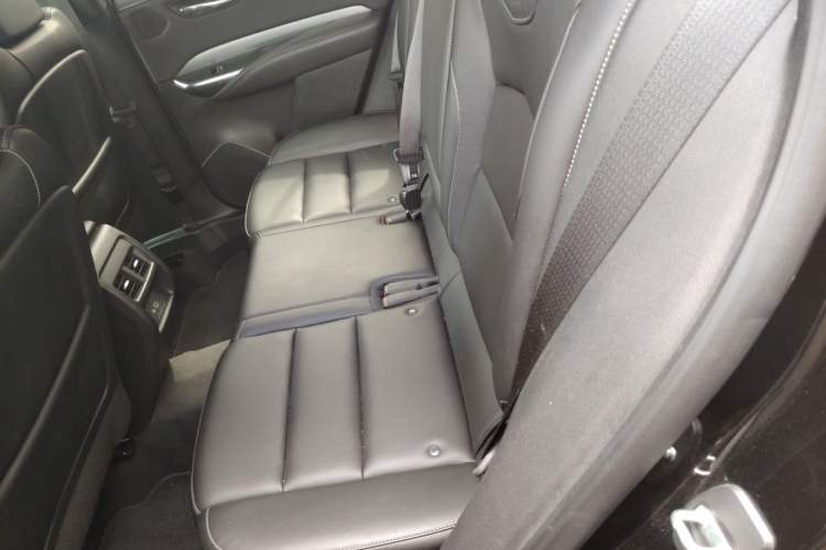 Used Cadillac XT4 2020 28T Two-Wheel-Drive Leading Version Left Rear Seat