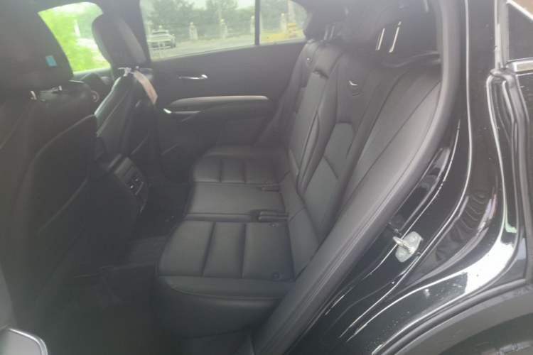 Used Cadillac XT4 2020 28T Two-Wheel-Drive Leading Version Left Rear Seat