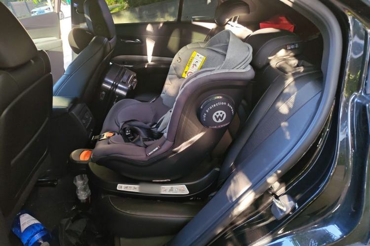 Used Cadillac XT4 2020 28T Two-Wheel-Drive Leading Version Left Rear Seat
