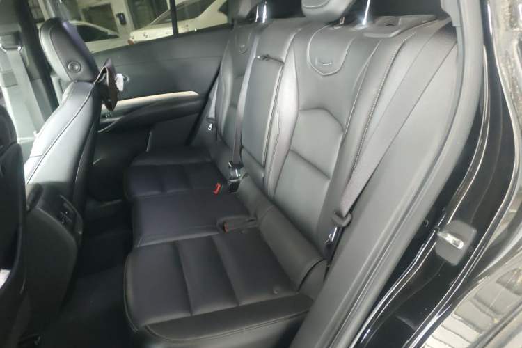 Used Cadillac XT4 2020 28T Two-Wheel-Drive Leading Version Left Rear Seat