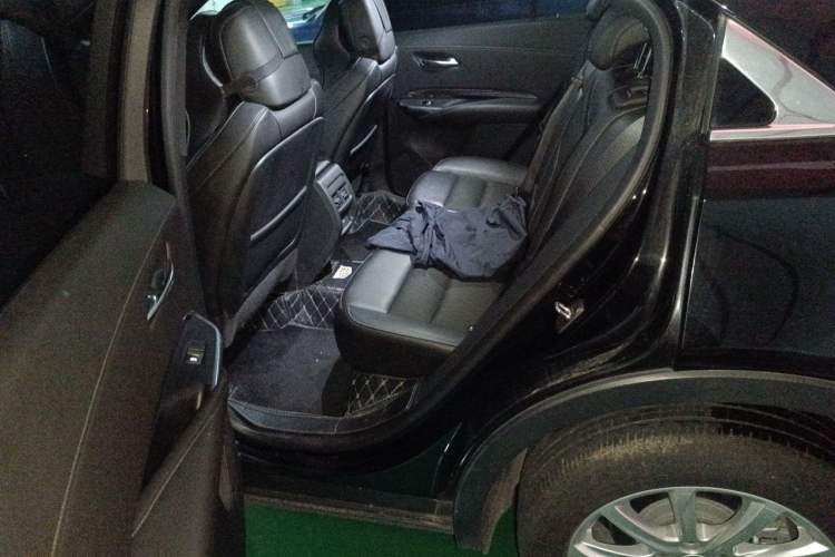 Used Cadillac XT4 2020 28T Two-Wheel Drive Tech Version Left Rear Seat