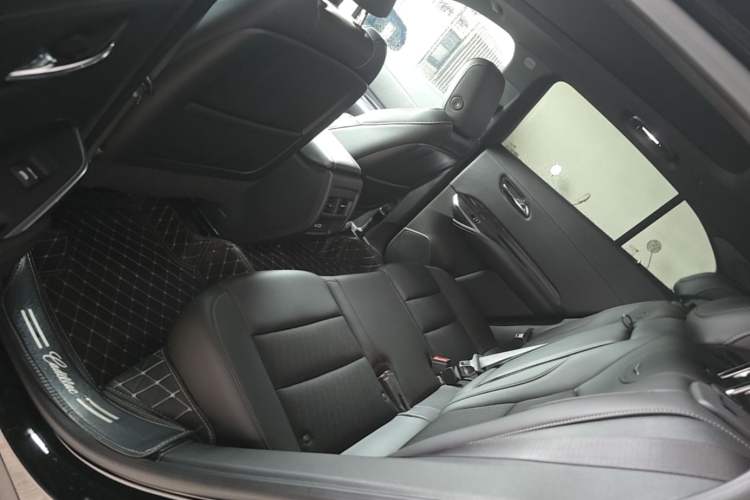 Used Cadillac XT4 2020 Revised Version 28T Two-Wheel Drive Tech Edition Left Rear Seat