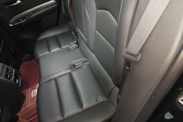 Used Cadillac XT4 2020 Revised Version 28T Two-Wheel Drive Leading Edition Left Rear Seat
