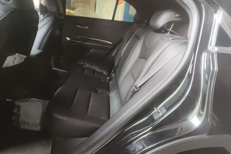 Used Cadillac XT4 2020 Revised Version 28T Two-Wheel Drive Tech Edition Left Rear Seat