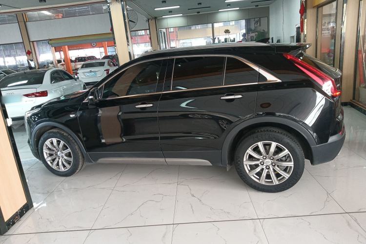 Used Cadillac XT4 2020 Revised Version 28T Two-Wheel Drive Leading Edition Left Side