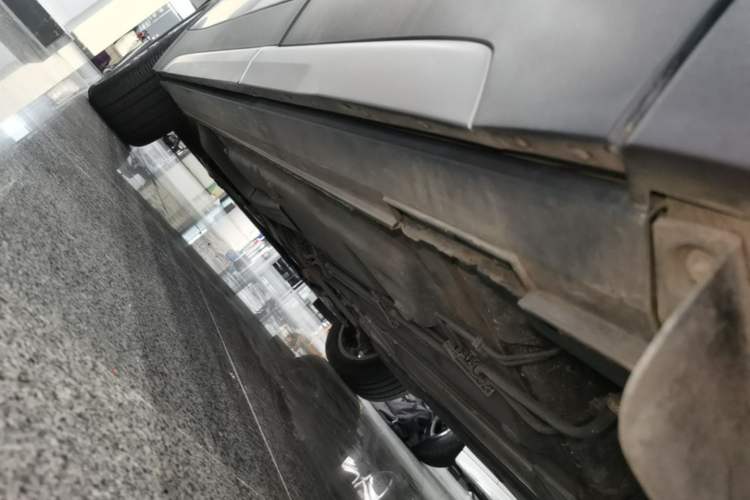 Used Cadillac XT4 2020 28T Two-Wheel-Drive Leading Version Left Side Sill